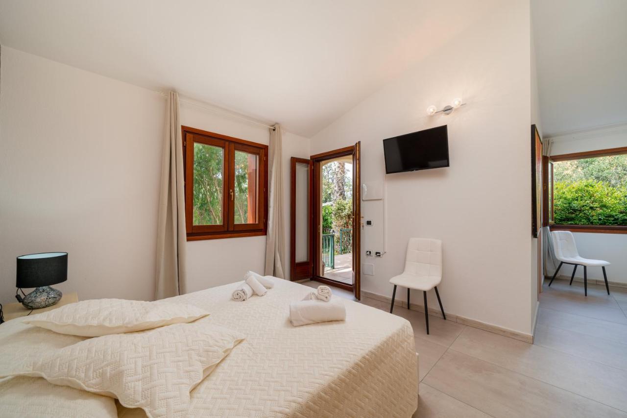 Rooms Tavolara San Teodoro  Exteriör bild